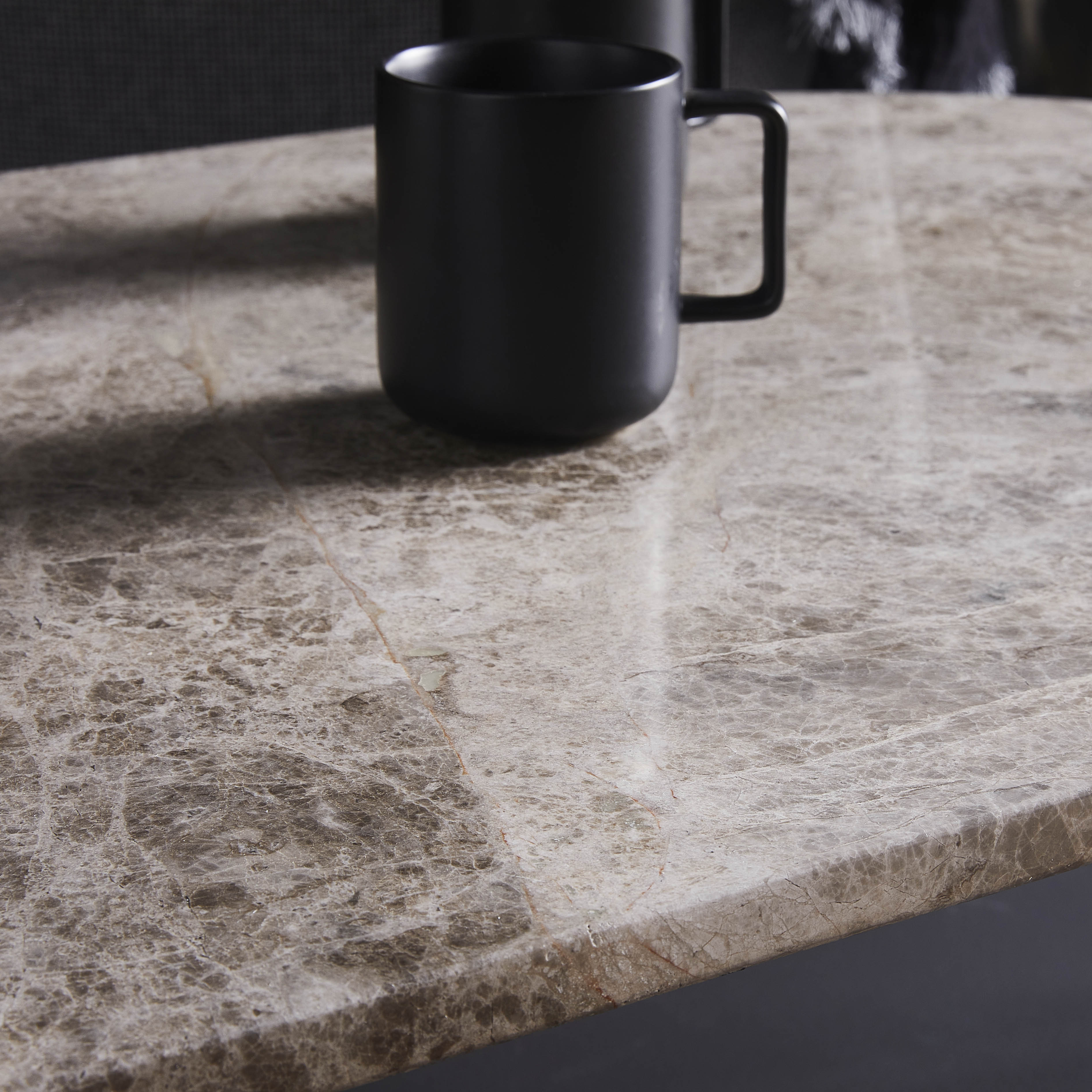 Table basse en marbre Signature